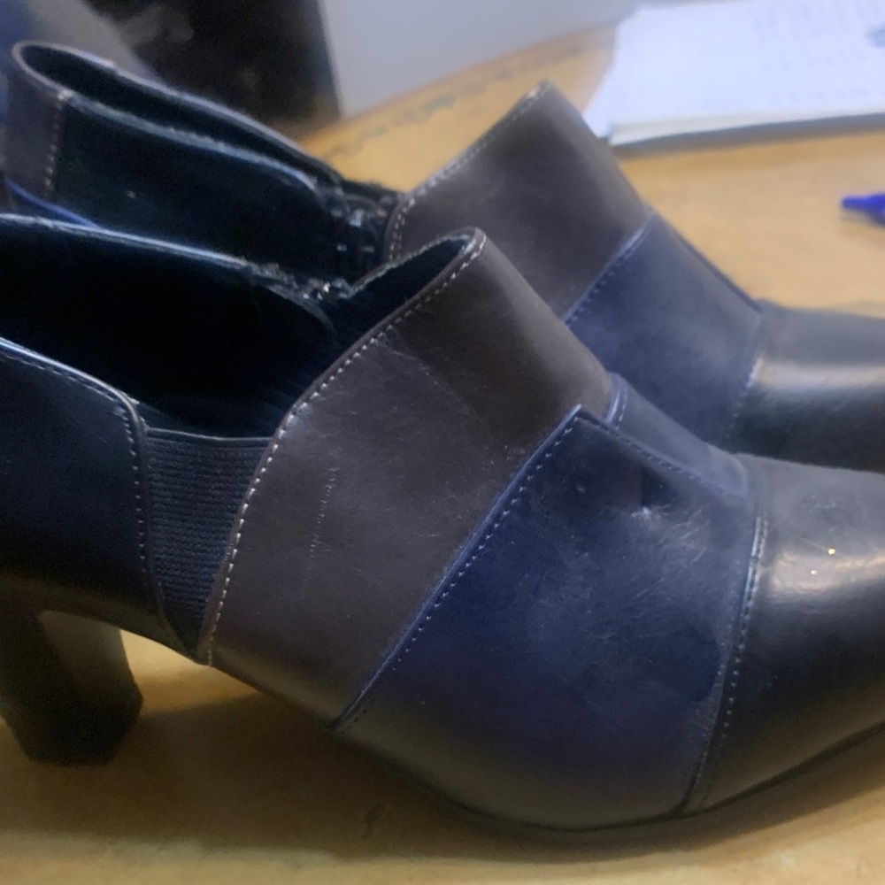 New York Transit Black and Brown Heeled Boots